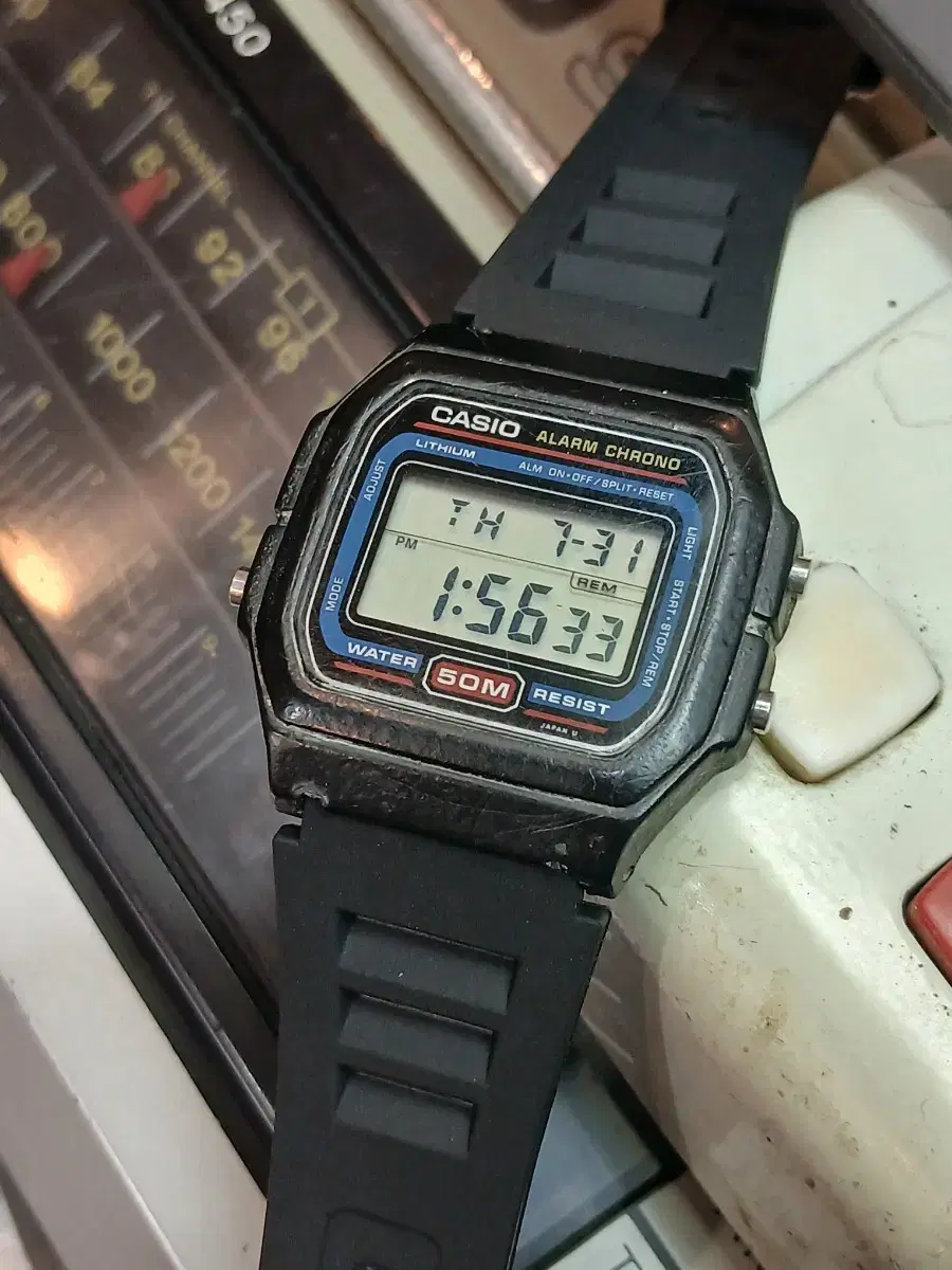 80年代ヴィンテージカシオW-71 デジタルウォッチ
